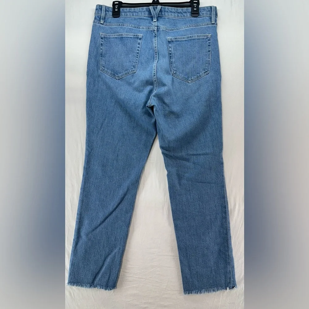 Vineyard Vines Women’s Straight Crop Raw Hem Denim Jeans Light‎ Wash Size 31 New